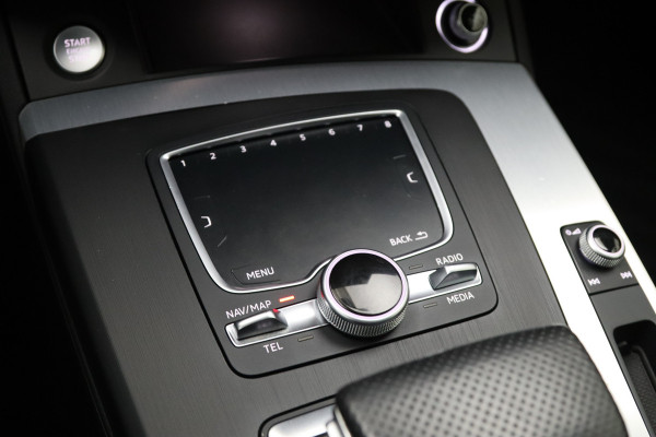 Audi Q5 55 TFSI e Quattro 367 PK Competition PHEV, RS-Leder, Panoramadak, Memory, Camera