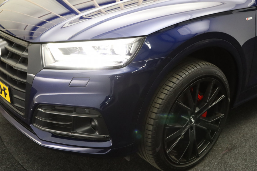 Audi Q5 55 TFSI e Quattro 367 PK Competition PHEV, RS-Leder, Panoramadak, Memory, Camera