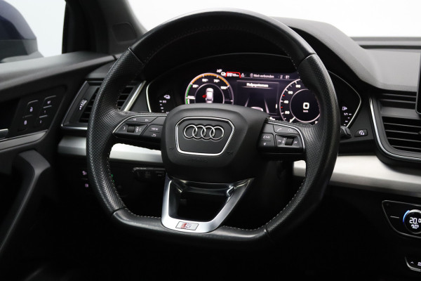 Audi Q5 55 TFSI e Quattro 367 PK Competition PHEV, RS-Leder, Panoramadak, Memory, Camera