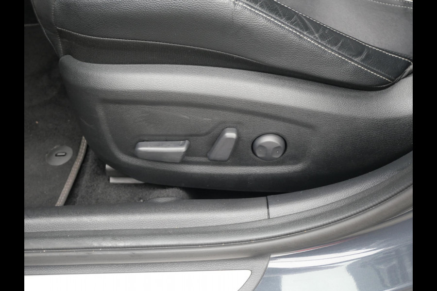 Kia ProCeed 1.5 T-GDI GT-PlusLine | Schuif/open Dak | Stoel-Stuur verw | 18''LM | Navi | Carplay |