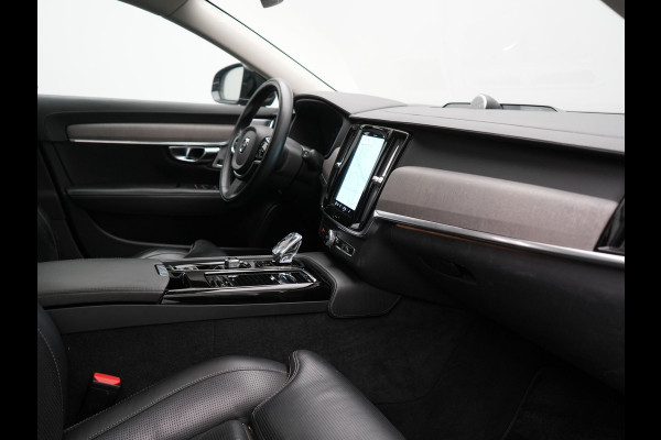 Volvo V90 T8 AWD Inscription Exclusive PHEV 394pk Dealer O.H. | Panodak | Head Up | Adaptive Cruise | 360 Camera | Bowers & Wilkins | Lederen Sportstoelen Ventilatie & Memory | Keyless | Blis | Stoelen & Stuur Verwarmd | Apple Carplay | Plug In Hybrid