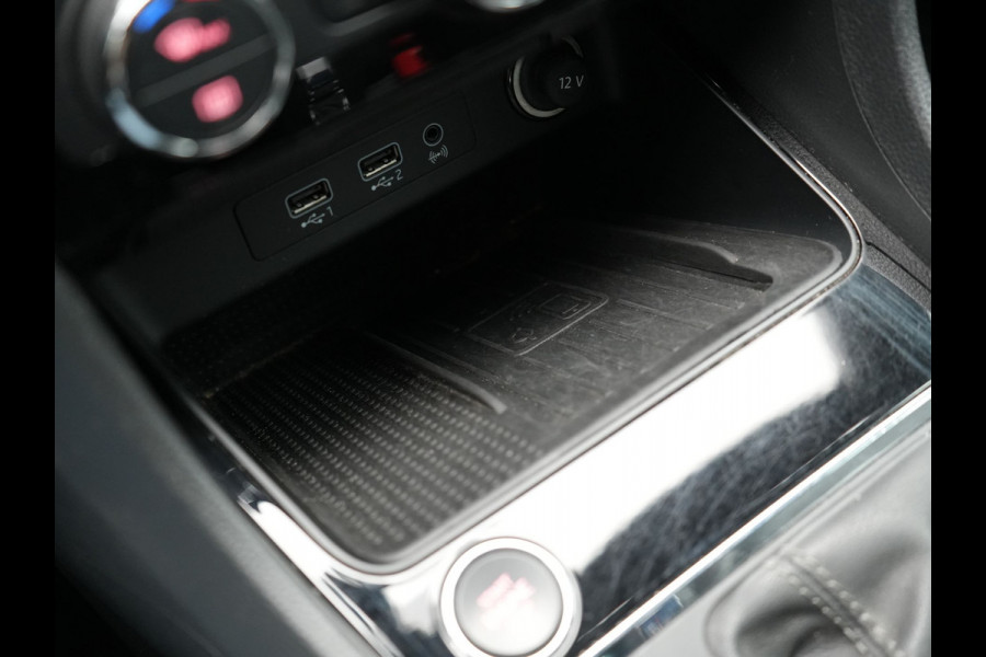 Seat Ateca 1.4 EcoTSI Xcellence Business Intense 150pk | Camera | Beats  Audio | Lederen Sportstoelen Verwarmd | Sfeerverlichting | Apple Carplay | Keyless | Virtual Cockpit | Cruise Control | Navigatie | DAB |