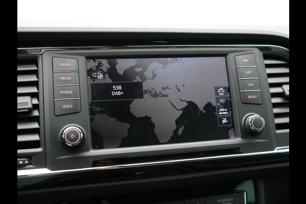 Seat Ateca 1.4 EcoTSI Xcellence Business Intense 150pk | Camera | Beats  Audio | Lederen Sportstoelen Verwarmd | Sfeerverlichting | Apple Carplay | Keyless | Virtual Cockpit | Cruise Control | Navigatie | DAB |