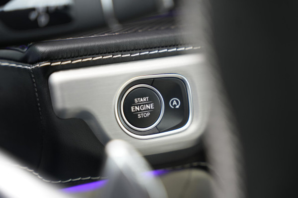 Mercedes-Benz G-Klasse 500 Schuifdak Nappaleder Burmester 3D Massage Adapt. Cruise IWC