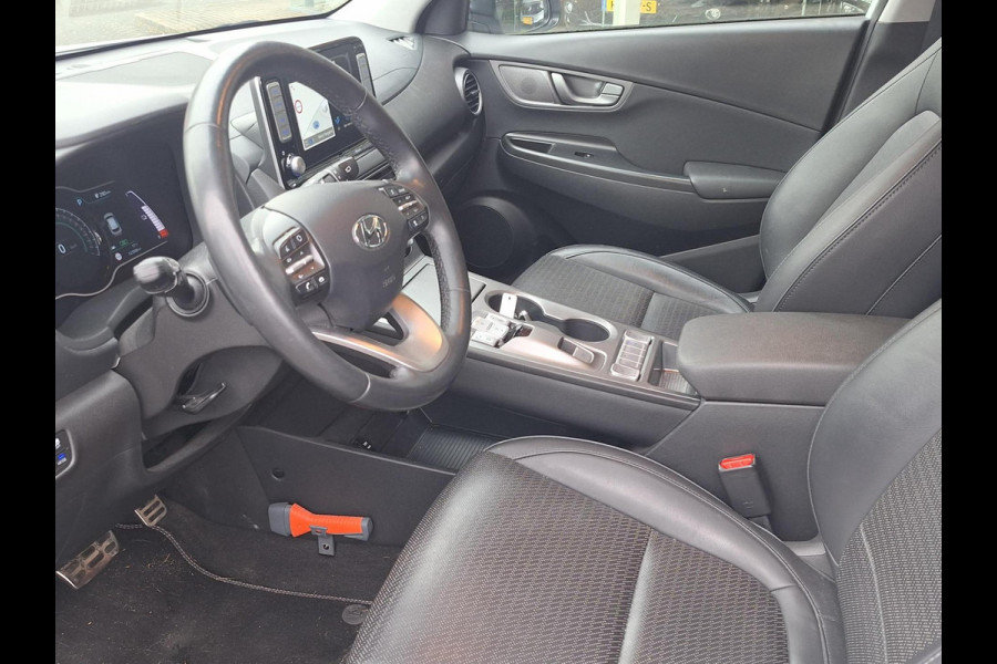 Hyundai Kona EV Premium 64 kWh | SOH: nnb |  Leder | LED | Adaptive CC | Camera |