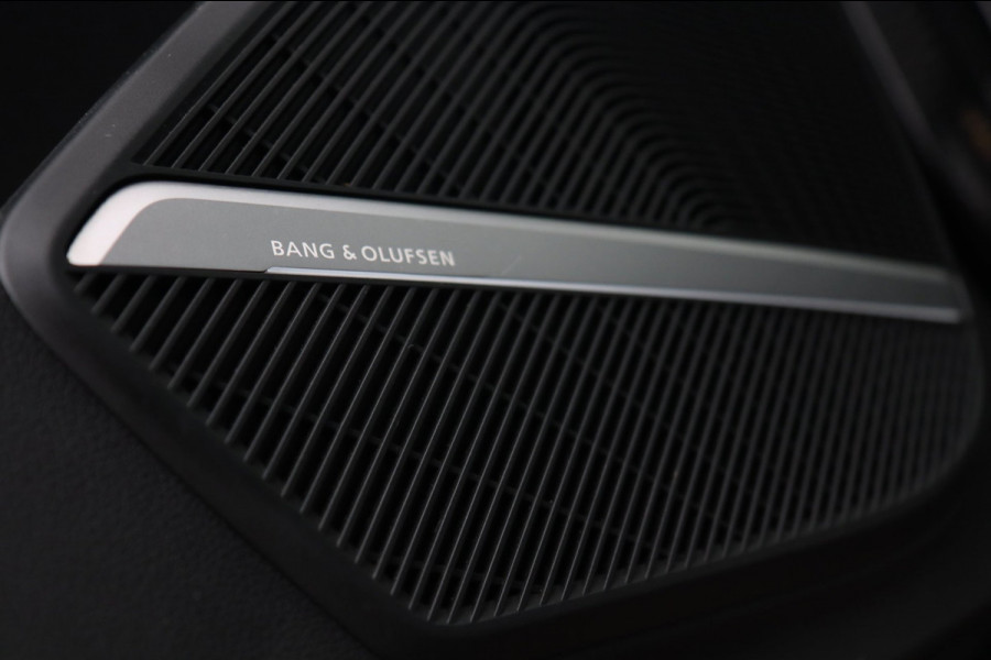 Audi Q5 2.0 TFSI quattro 3x S-Line / PANODAK / VIRTUAL / B&O / ACC / KEYLESS / DODEHOEK