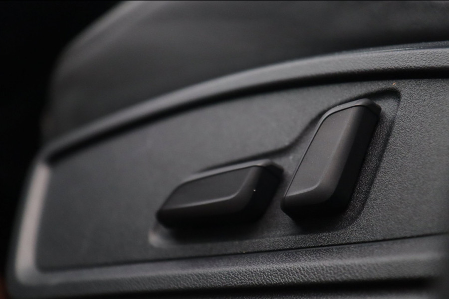 Audi Q5 2.0 TFSI quattro 3x S-Line / PANODAK / VIRTUAL / B&O / ACC / KEYLESS / DODEHOEK