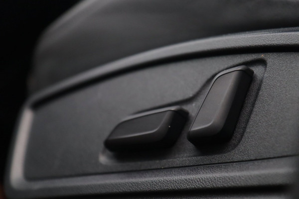 Audi Q5 2.0 TFSI quattro 3x S-Line / PANODAK / VIRTUAL / B&O / ACC / KEYLESS / DODEHOEK