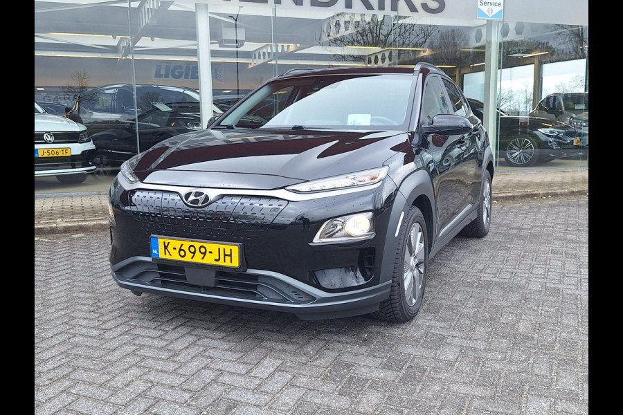 Hyundai Kona EV Fashion 64 kWh | SOH: 95,2% | 3 Fase | Warmtepomp | HUD | Navi | Adaptive CC | Blindspot |