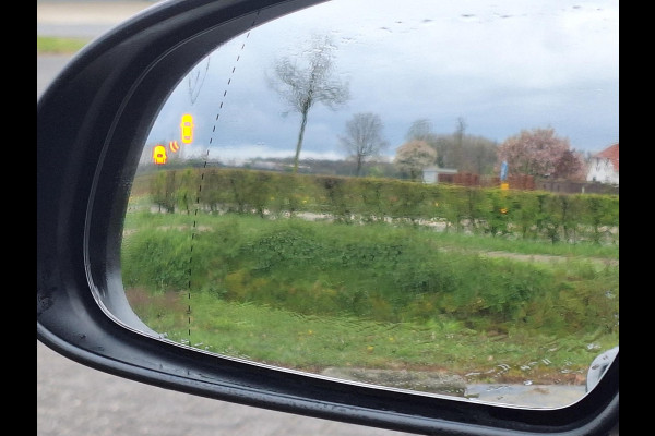 Hyundai Kona EV Fashion 64 kWh | SOH: 95,2% | 3 Fase | Warmtepomp | HUD | Navi | Adaptive CC | Blindspot |