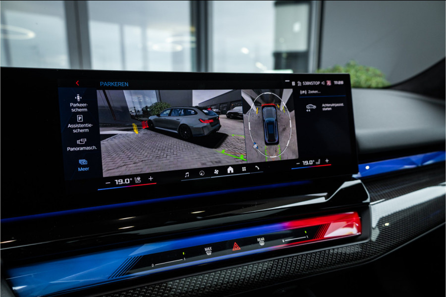 BMW 5 Serie Touring M5 - Panorama | B&W | Carbonpakket