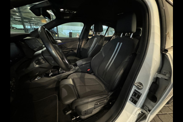 BMW 1-serie 118i High Executive M Sport Sfeer|CarPlay|NAP