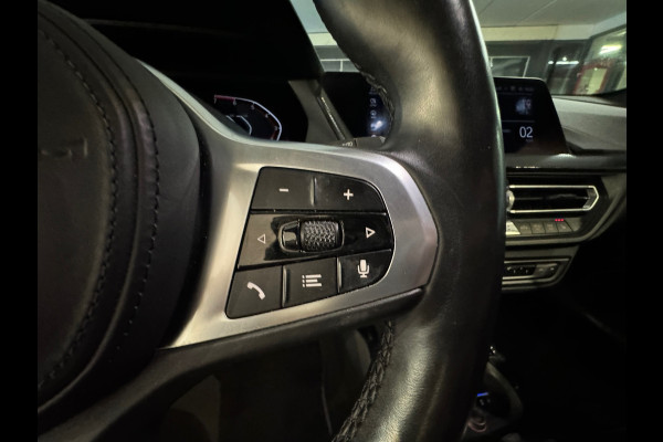 BMW 1-serie 118i High Executive M Sport Sfeer|CarPlay|NAP