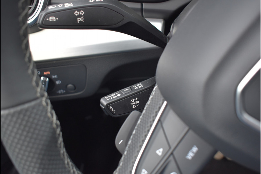Audi Q5 Sportback 55 TFSI e S-Line 367 Pk Pano RS-Stoel Luchtvering Carbon SQ5 Keyless Matrix Oled 21 Inch