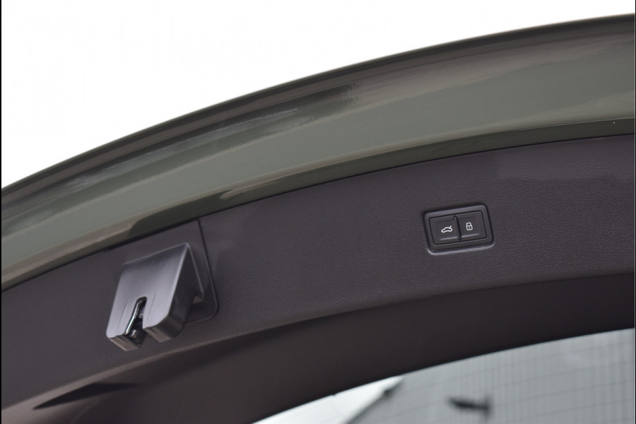 Audi Q5 Sportback 55 TFSI e S-Line 367 Pk Pano RS-Stoel Luchtvering Carbon SQ5 Keyless Matrix Oled 21 Inch
