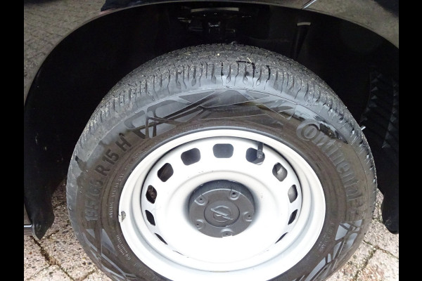 Opel Combo 1.5D L1H1 EU6 3 Zitplaatsen ECC CRUISE CONTROL NAVIGATIE SCHUIFDEUR