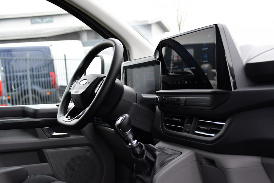 Ford Transit Custom 300 2.0 TDCI L1H1 Limited PB Edition Virtual, Camera, Cruise, Carplay, Stoelverwarming, LED, 136pk, Voorruit verwarming, Multimedia, Sensoren, Uniek!