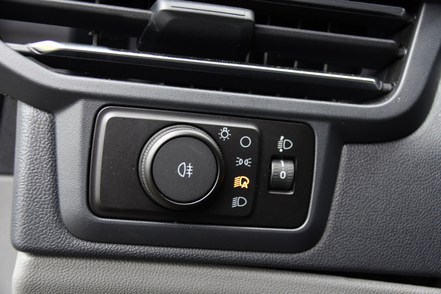 Ford Transit Custom 300 2.0 TDCI L1H1 Limited PB Edition Virtual, Camera, Cruise, Carplay, Stoelverwarming, LED, 136pk, Voorruit verwarming, Multimedia, Sensoren, Uniek!