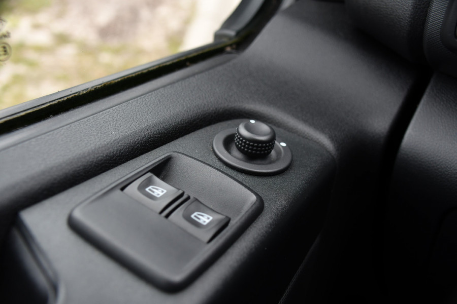 Renault Trafic 2.0 dCi 145 T29 L2H1 Luxe Cruise, Carplay, LED, 145pk, Automaat, Multimedia, Sensoren, Trekhaak, NAVI, Uniek!