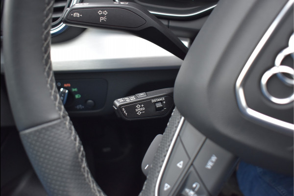 Audi Q5 50 TFSI e S-Line 299 Pk Black Optik Matrix Leder Navi Carbon 20 Inch Trekhaak