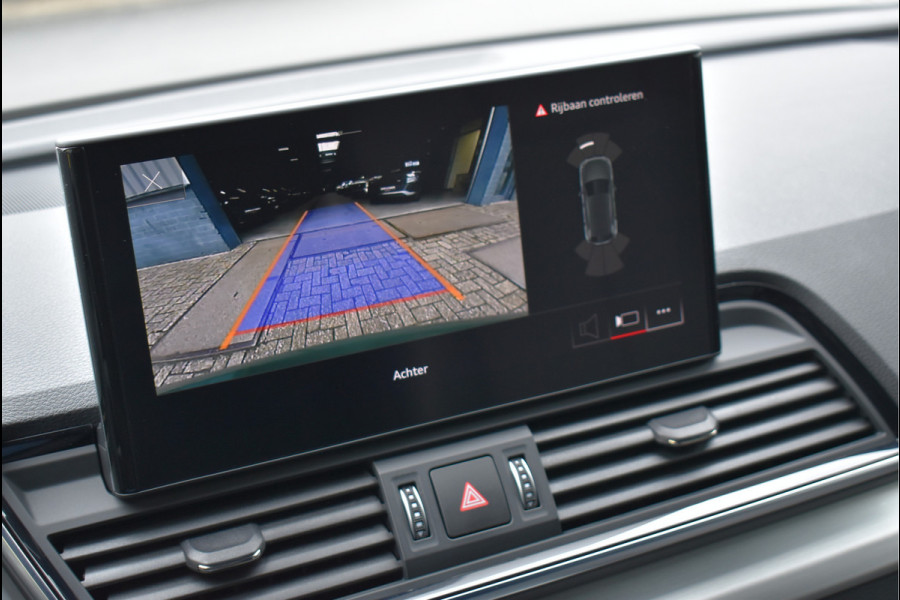 Audi Q5 50 TFSI e S-Line 299 Pk Black Optik Matrix Leder Navi Carbon 20 Inch Trekhaak