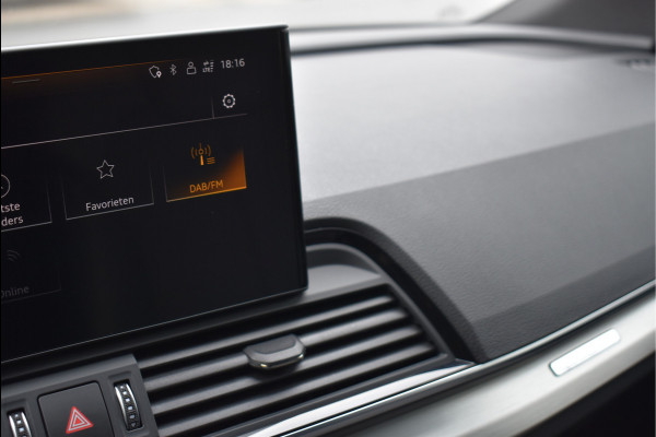 Audi Q5 50 TFSI e S-Line 299 Pk Black Optik Matrix Leder Navi Carbon 20 Inch Trekhaak