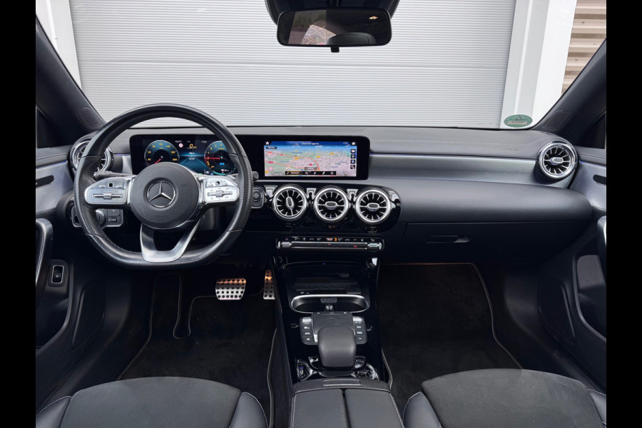 Mercedes-Benz CLA-Klasse 250 e AMG Pano/Sfeer/MBUX