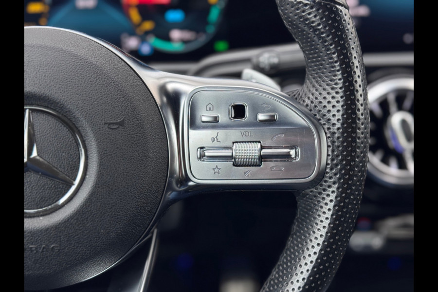 Mercedes-Benz CLA-Klasse 250 e AMG Pano/Sfeer/MBUX