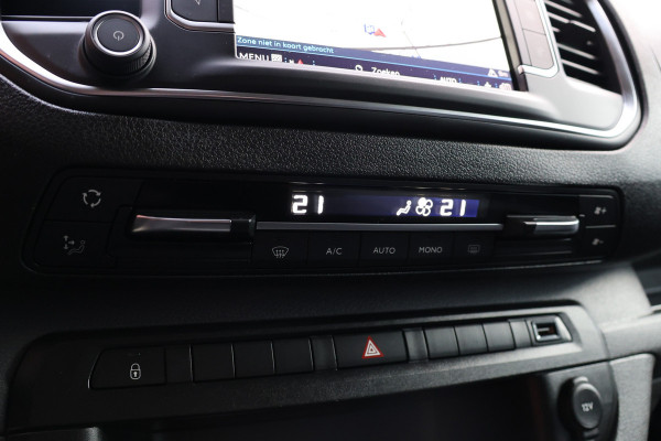 Peugeot Expert 2.0 BlueHDI 180 DC L3H1 XL | Dubbel cabine| Navigatie | CarPlay | Camera | Dodehoek detector | Trekhaak | F1 Flippers | Climate control | 5-Zitter | Nieuwe APK | Carpass