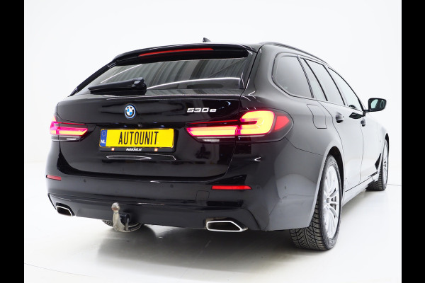 BMW 5 Serie Touring 530e | Leder | Trekhaak | Camera | Adaptive Cruise | Dodehoek | Stoelverwarming | Carplay