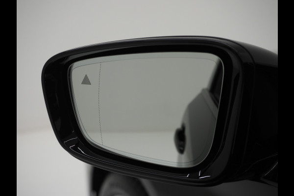 BMW 5 Serie Touring 530e | Leder | Trekhaak | Camera | Adaptive Cruise | Dodehoek | Stoelverwarming | Carplay