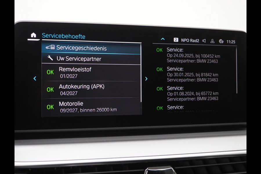 BMW 5 Serie Touring 530e | Leder | Trekhaak | Camera | Adaptive Cruise | Dodehoek | Stoelverwarming | Carplay