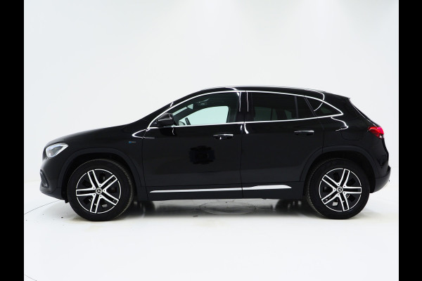 Mercedes-Benz GLA 250 e | Leder | Trekhaak | Camera | Adaptive Cruise | Memory | Keyless | Carplay