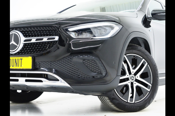 Mercedes-Benz GLA 250 e | Leder | Trekhaak | Camera | Adaptive Cruise | Memory | Keyless | Carplay