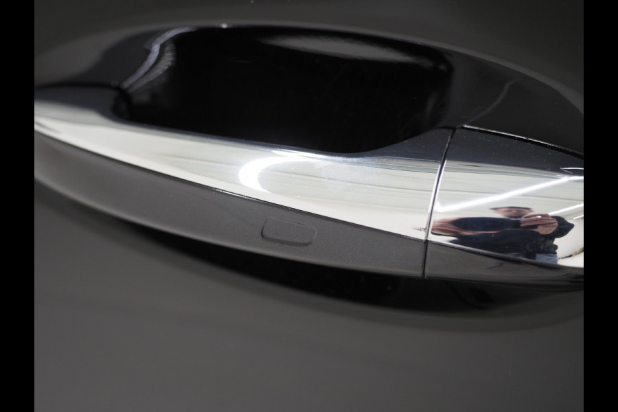 Mercedes-Benz GLA 250 e | Leder | Trekhaak | Camera | Adaptive Cruise | Memory | Keyless | Carplay