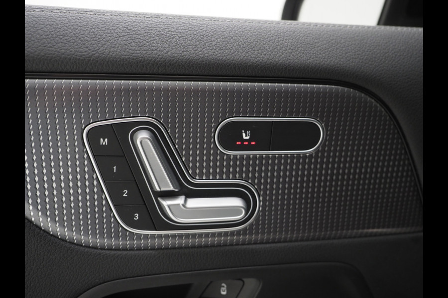 Mercedes-Benz GLA 250 e | Leder | Trekhaak | Camera | Adaptive Cruise | Memory | Keyless | Carplay