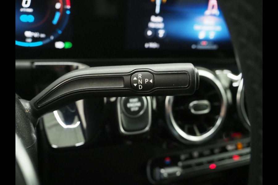 Mercedes-Benz GLA 250 e | Leder | Trekhaak | Camera | Adaptive Cruise | Memory | Keyless | Carplay