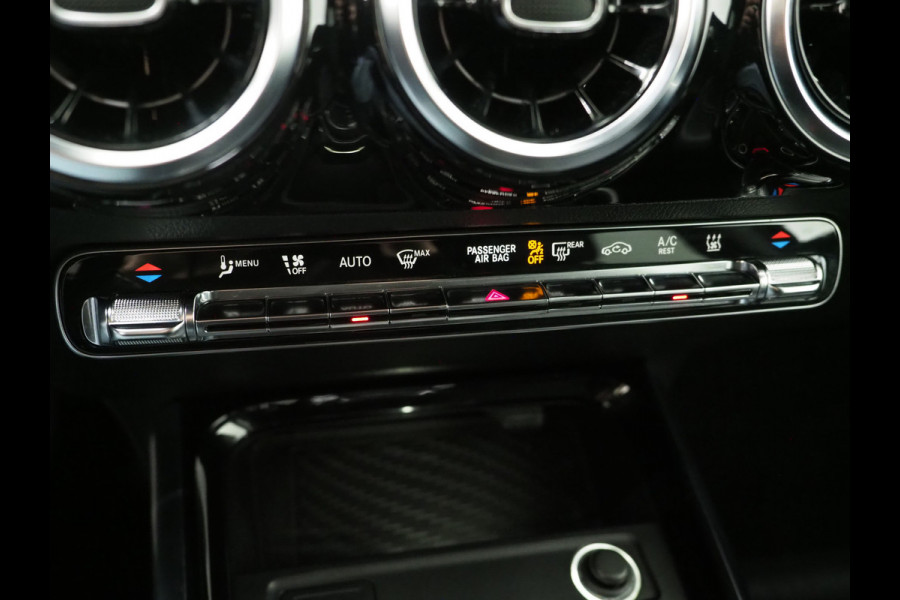 Mercedes-Benz GLA 250 e | Leder | Trekhaak | Camera | Adaptive Cruise | Memory | Keyless | Carplay