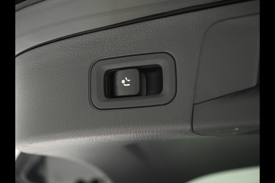 Mercedes-Benz GLA 250 e | Leder | Trekhaak | Camera | Adaptive Cruise | Memory | Keyless | Carplay