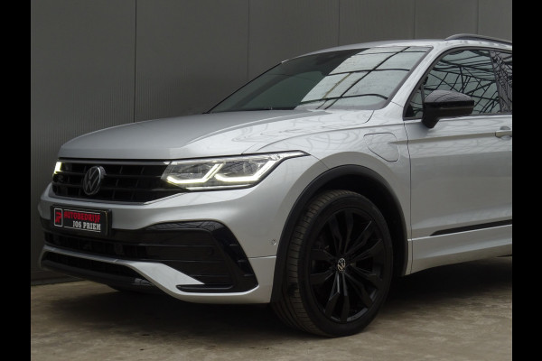 Volkswagen Tiguan 1.4 TSI eHybrid R-Line Business * PANORAMAKDAK * 40 KM ACCU RANGE !!