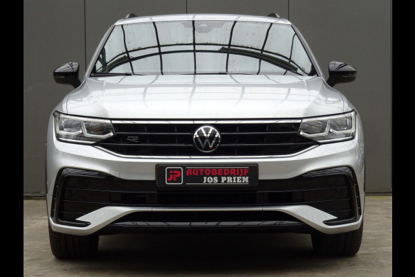 Volkswagen Tiguan 1.4 TSI eHybrid R-Line Business * PANORAMAKDAK * 40 KM ACCU RANGE !!