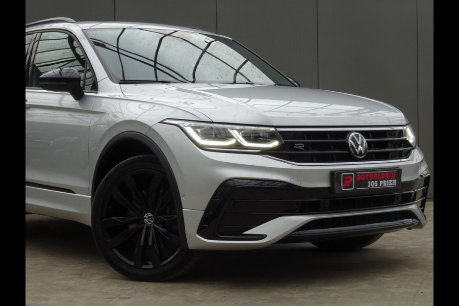 Volkswagen Tiguan 1.4 TSI eHybrid R-Line Business * PANORAMAKDAK * 40 KM ACCU RANGE !!