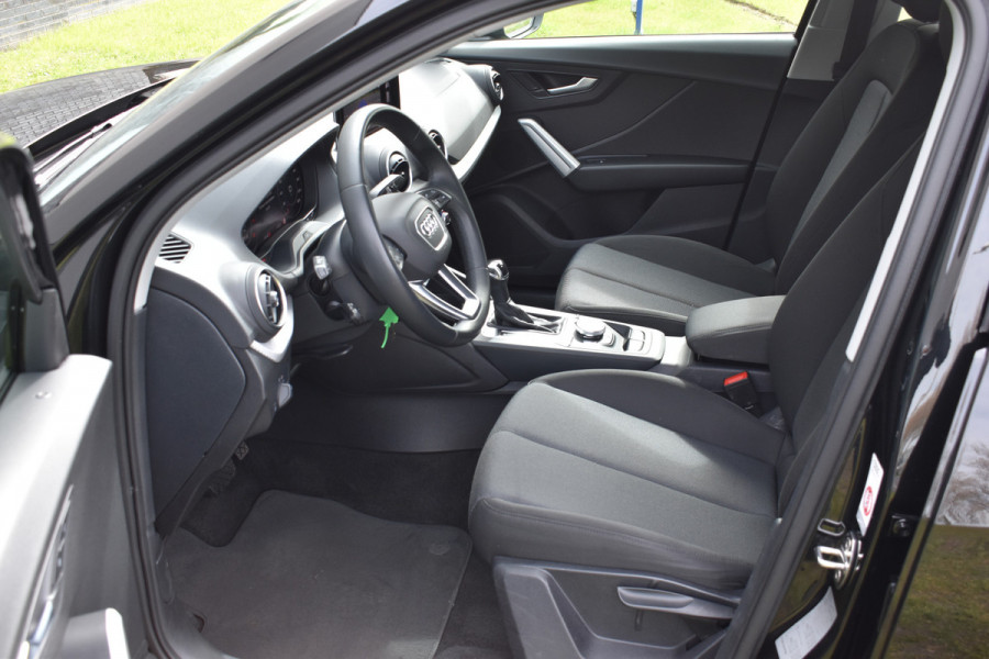 Audi Q2 35 TFSI S Edition Automaat Navi digi-cockpit el-achterklep
