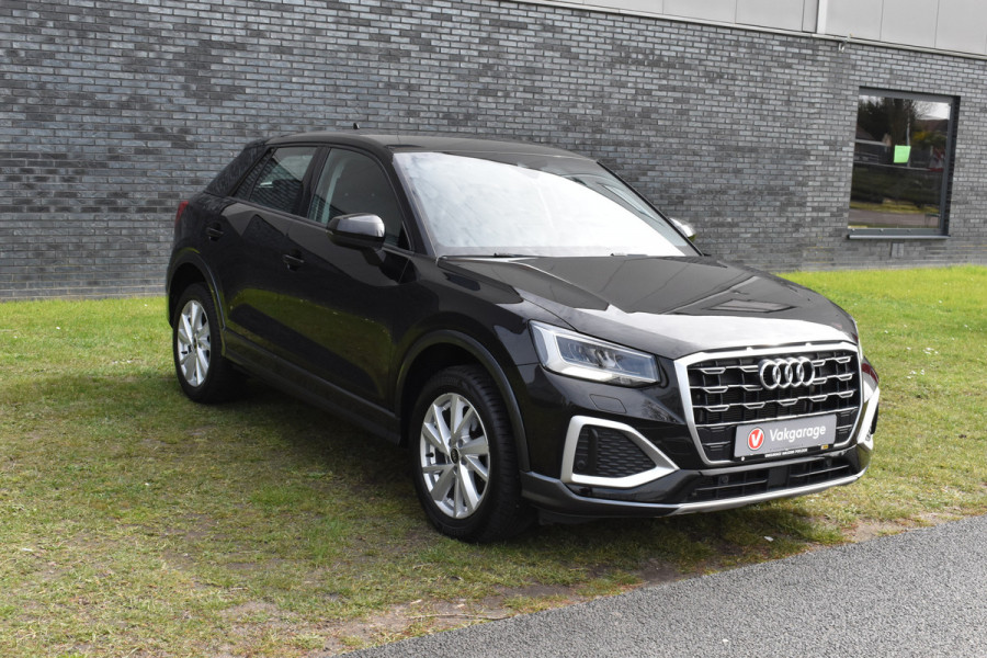 Audi Q2 35 TFSI S Edition Automaat Navi digi-cockpit el-achterklep