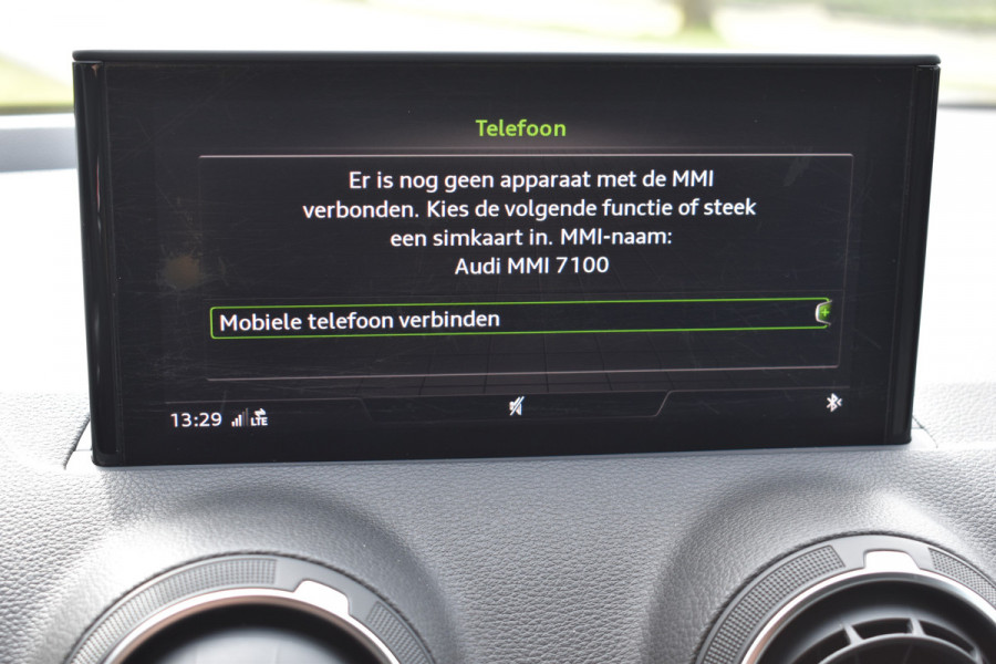 Audi Q2 35 TFSI S Edition Automaat Navi digi-cockpit el-achterklep