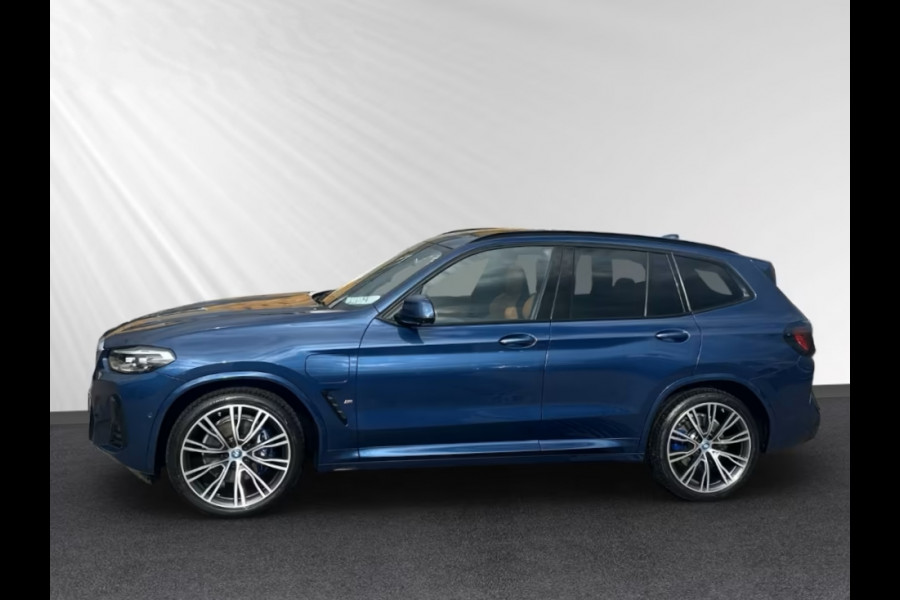 BMW X3 xDrive30e M-SPORT ** LED, LEDER, M-SPORTST, PANO, MEMORY, VERW.STUUR, 21-inch LMV ** 1e EIG - UNFALLFREI ** ** INFORMEER OOK NAAR ONZE AANTREKKELIJKE FINANCIAL-LEASE TARIEVEN **