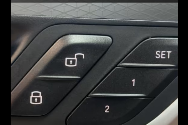 BMW X3 xDrive30e M-SPORT ** LED, LEDER, M-SPORTST, PANO, MEMORY, VERW.STUUR, 21-inch LMV ** 1e EIG - UNFALLFREI ** ** INFORMEER OOK NAAR ONZE AANTREKKELIJKE FINANCIAL-LEASE TARIEVEN **