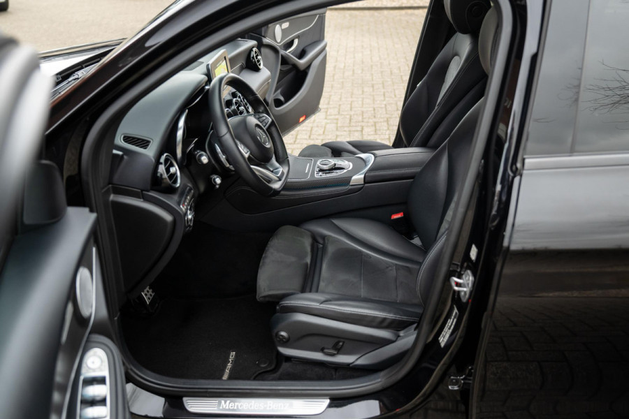 Mercedes-Benz GLC Coupé 250 4MATIC Premium Plus AMG ACC Pano 360° Night