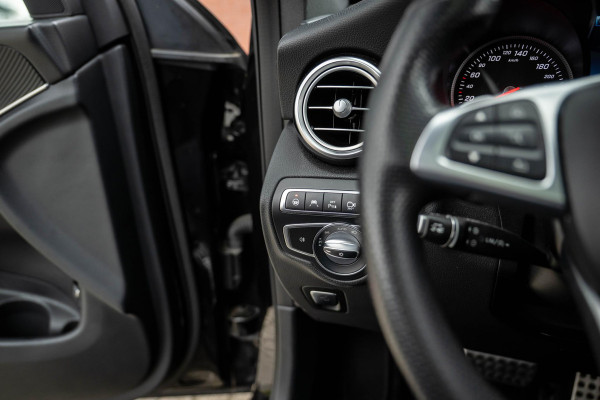 Mercedes-Benz GLC Coupé 250 4MATIC Premium Plus AMG ACC Pano 360° Night
