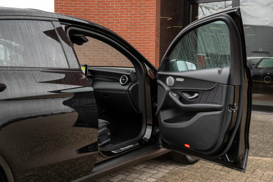Mercedes-Benz GLC Coupé 250 4MATIC Premium Plus AMG ACC Pano 360° Night